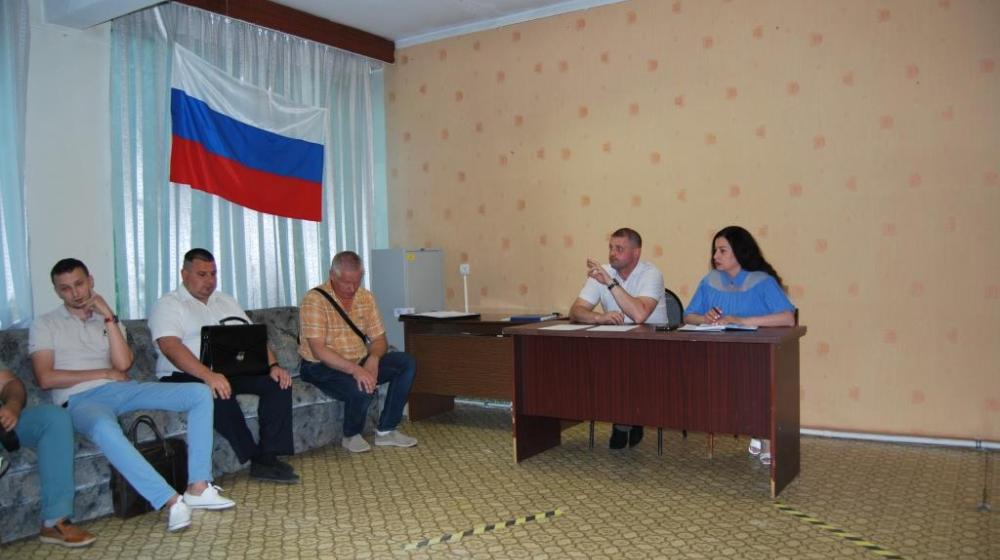 Калуга.  Улица Усадебная готова к встрече с Городским Головой