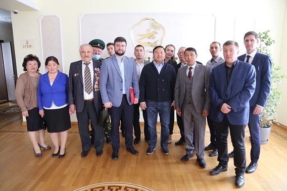 Коммунисты Тувы встретились с ВРИО Главы Республики