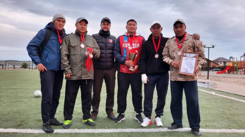 Тувинская Народная Республика. При поддержке КПРФ проведены шахматный и футбольный турниры