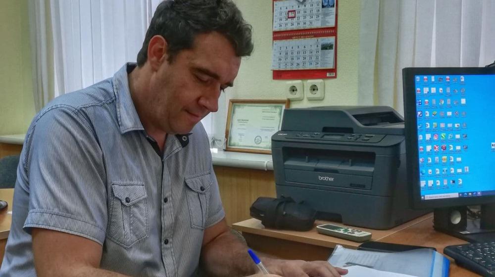Глава фракции КПРФ в Саратовской облдуме Александр Анидалов сдал документы в ТИК