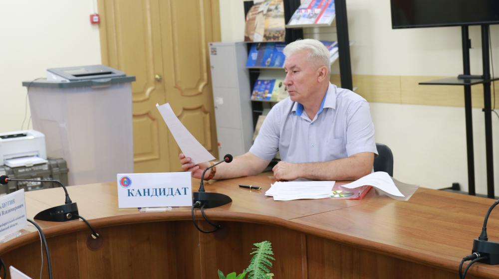 Тамбовская область. Кандидаты от КПРФ представили документы для регистрации в избирком