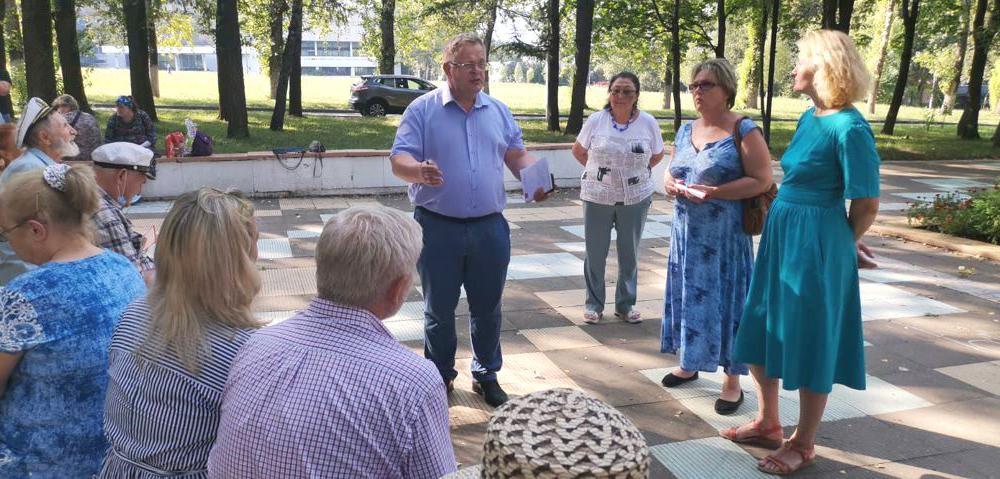 Московская область. Депутат-коммунист Александр Наумов встретился с жителями наукограда Пущино
