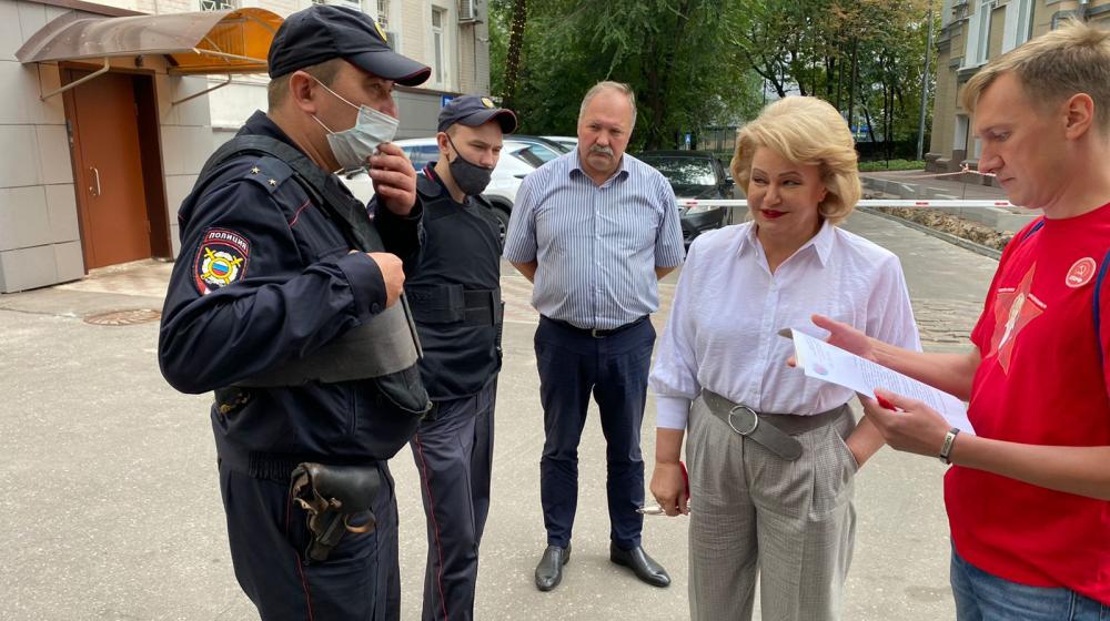 ВЖС «Надежда России»: Родительский марш!