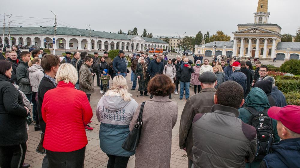 В Костроме прошла встреча с депутатами от КПРФ
