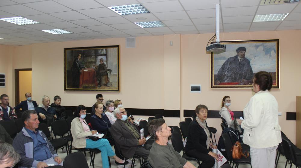 В Волгограде продолжается обучение наблюдателей