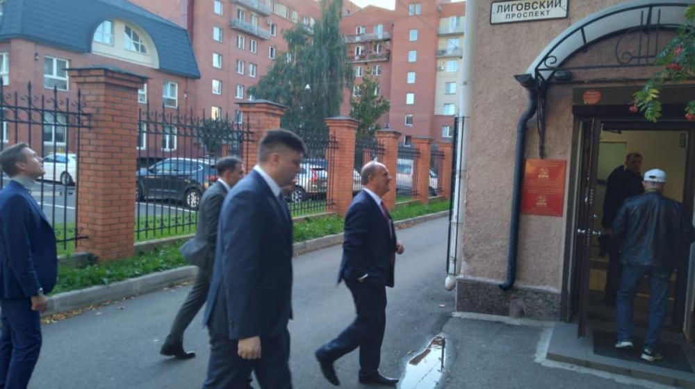 Г.А. Зюганов посетил новое здание Санкт-Петербургского горкома и Ленинградского обкома КПРФ