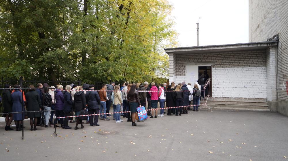 Псков. Выборы. День первый, открепительный