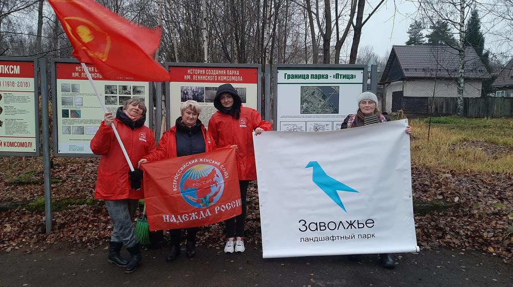 Костромские коммунисты отметили День рождения комсомола трудом