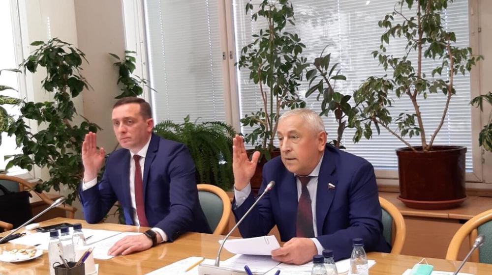 Николай Харитонов провел заседание Комитета по развитию Дальнего Востока и Арктики