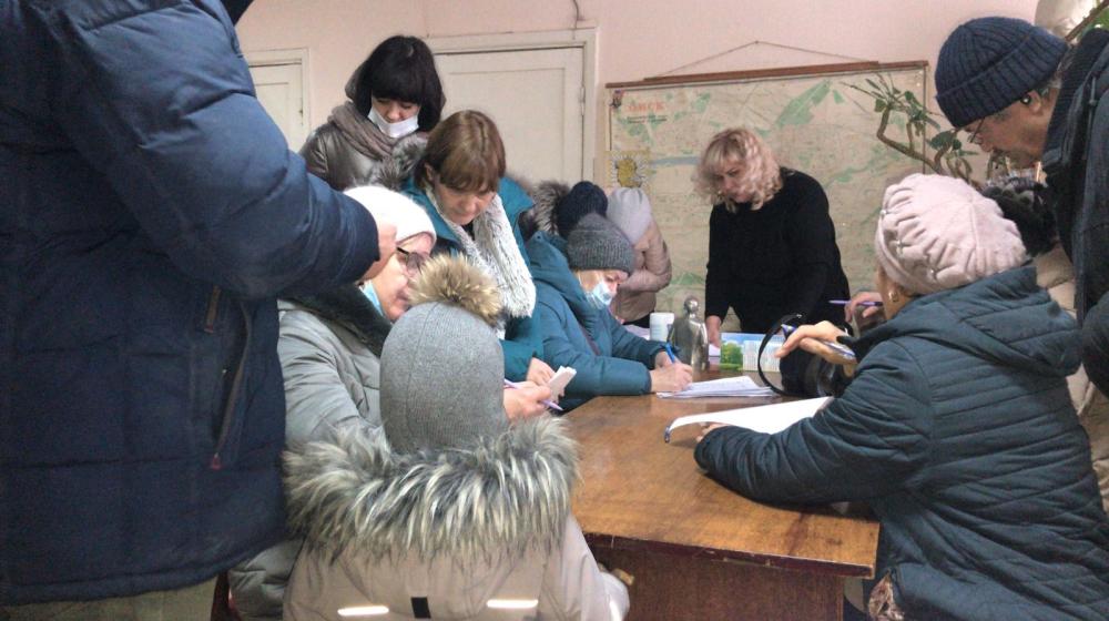 Омск против «куриных» кодов