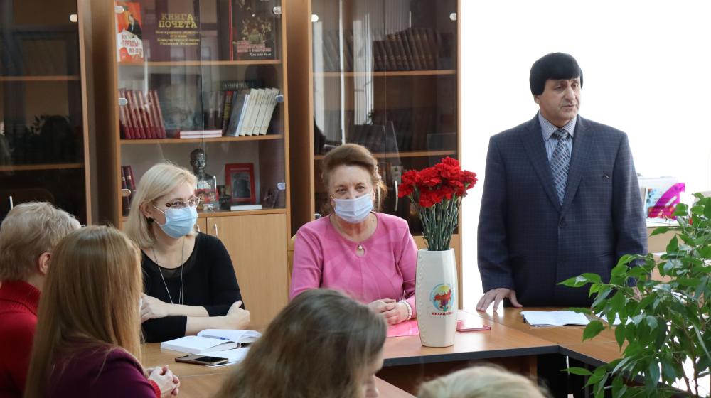 Волгоградская область. Женщины выбирают социализм!