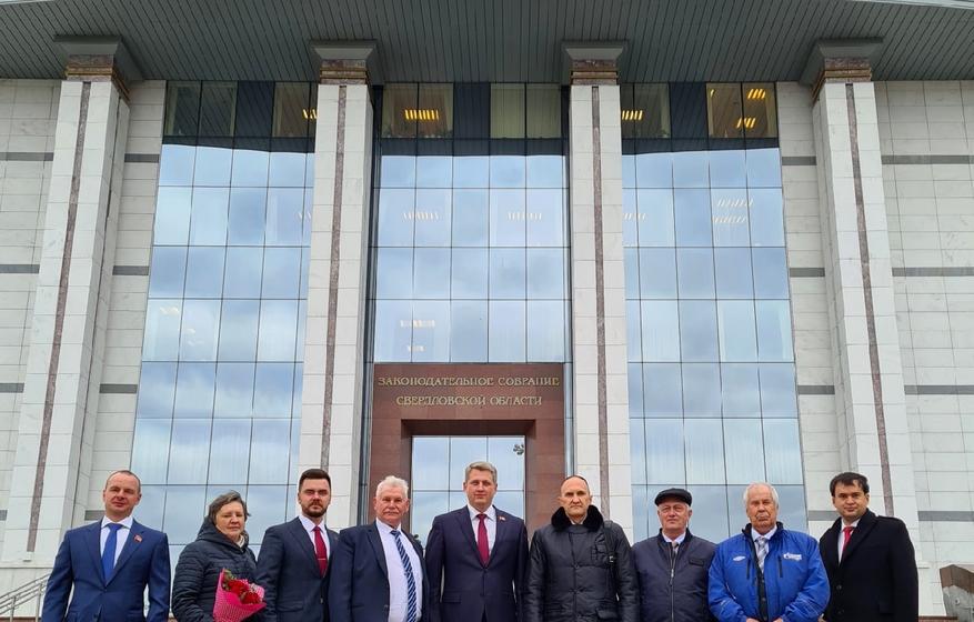 Свердловская область. Депутаты КПРФ направили открытое письмо Губернатору Е.В. Куйвашеву по ситуации с COVID