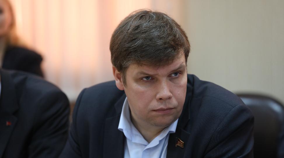 Первый секретарь Архангельского обкома КПРФ Александр Гревцов: «Опыт совхоза имени Ленина – хороший инструмент для решения задачи переселения граждан из ветхого жилья»