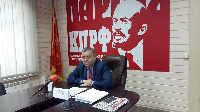 QR-коды, закон «О публичной власти» и бюджет:  Ренат Сулейманов рассказал об итогах первой сессии Государственной Думы