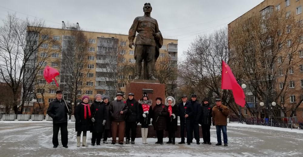Коммунисты Калуги почтили память С.М. Кирова