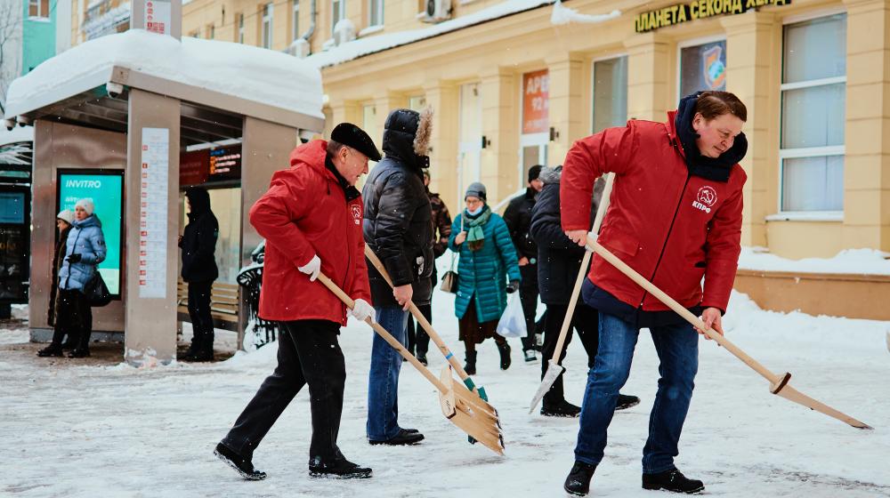 Нижегородские коммунисты провели субботник