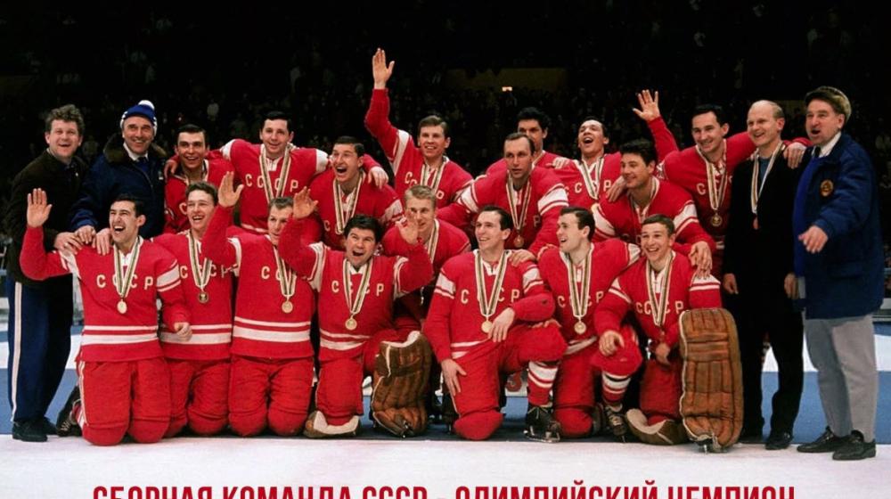 Н.А. Останина: "Национальные символы России возродятся в форме красного советского стяга и гимна обновленного СССР!"