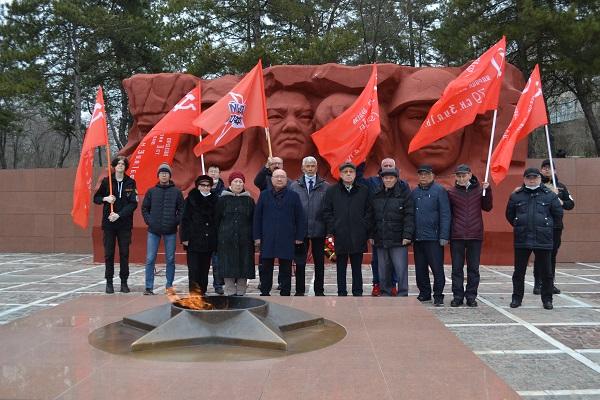 День Советской Армии и Военно-Морского Флота в Калмыкии
