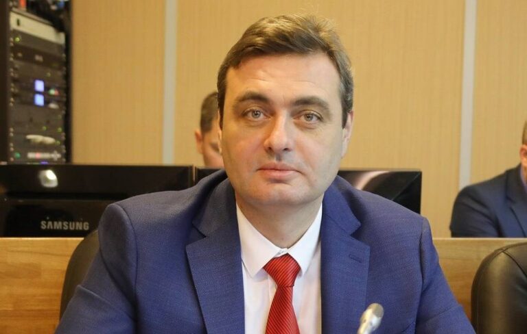 Коммунист Артем Самсонов из тюремных застенков: «Тридцатый день голодовки. Борюсь за Правду!»