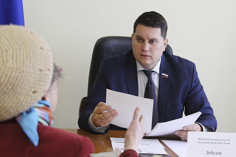Тула. Как депутат-коммунист Алексей Лебедев помог пешеходам