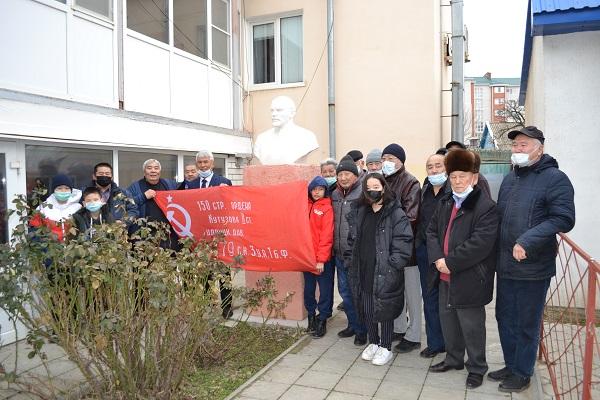 Республика Калмыкия. При поддержке КПРФ проведен шахматный турнир