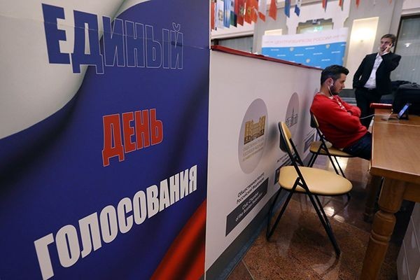 Сергей Обухов  - «Клубу Регионов»: Кто из парламентских партий на ЕДГ-2022 откажется от борьбы на губернаторских выборах