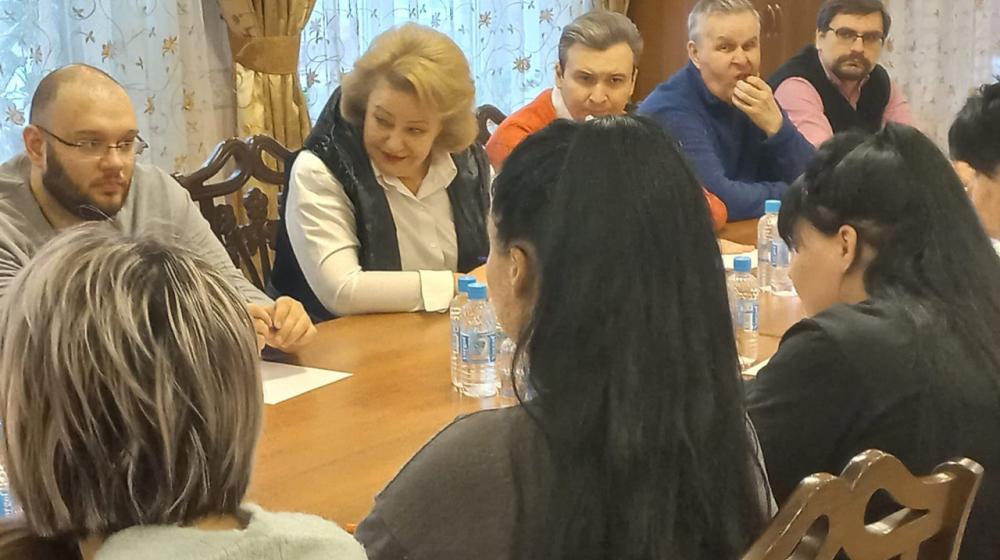 Нина Останина: Помощь беженцам!