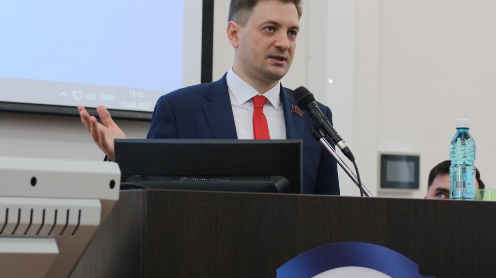Екатеринбург. Георгий Камнев выступил с лекцией перед студентами УрГЮА