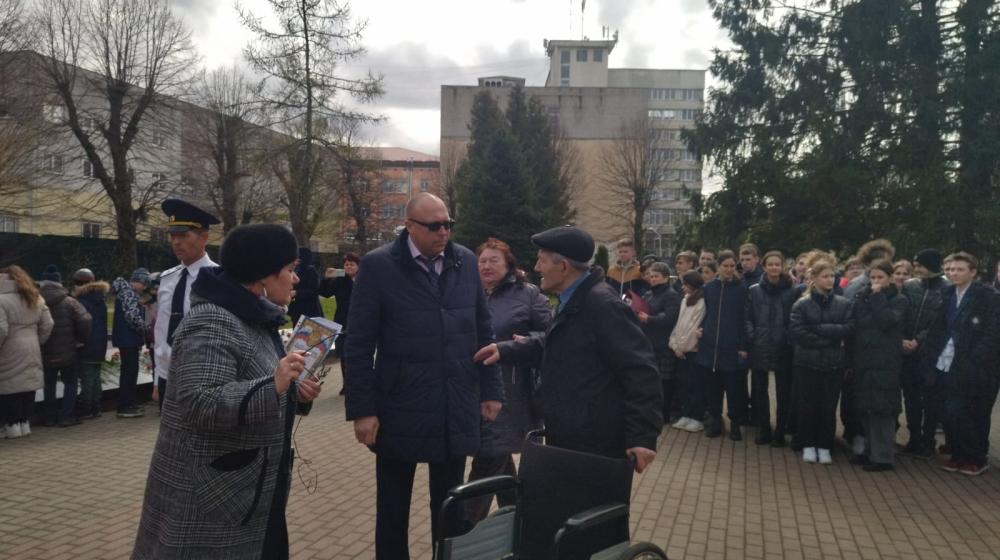 Депутат-коммунист Дмитрий Латушкин: Багодаря подвигу советских воинов мы живём на этой земле, живем в Калининграде!