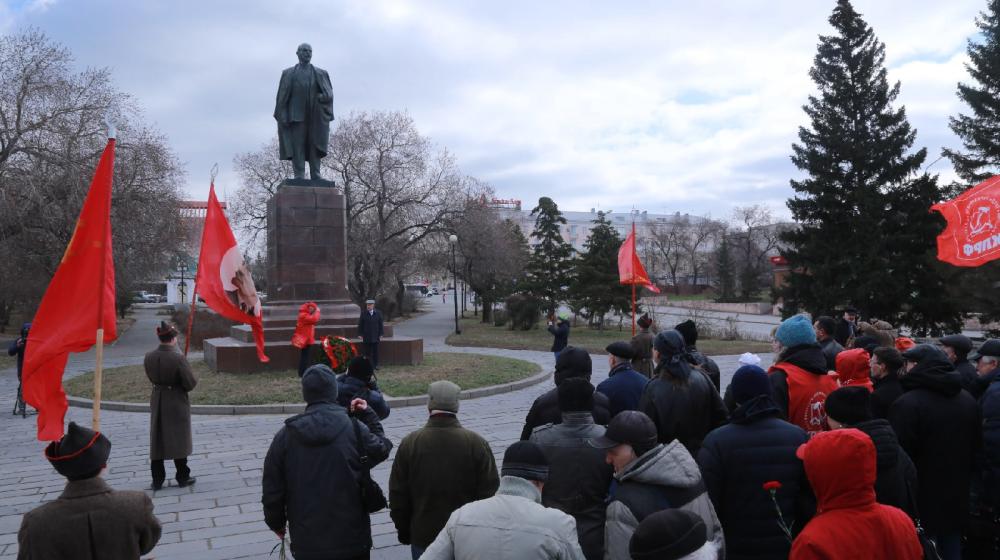 Омск. Ленин начал – мы продолжим!