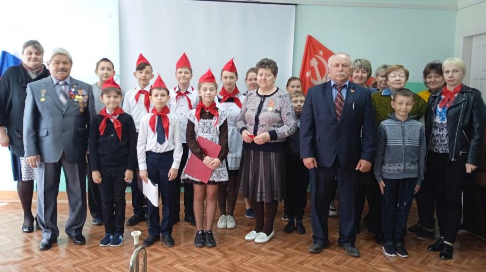 Рязанская область. Пионерия шагает по стране