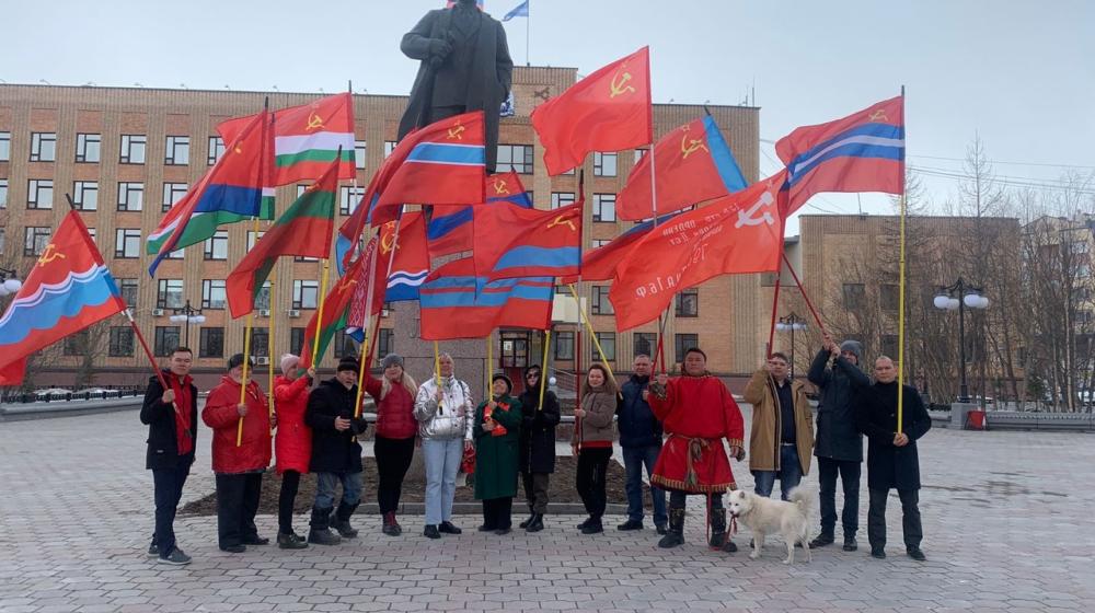 Ямало-Ненецкий автономный округ. Первомай в Салехарде