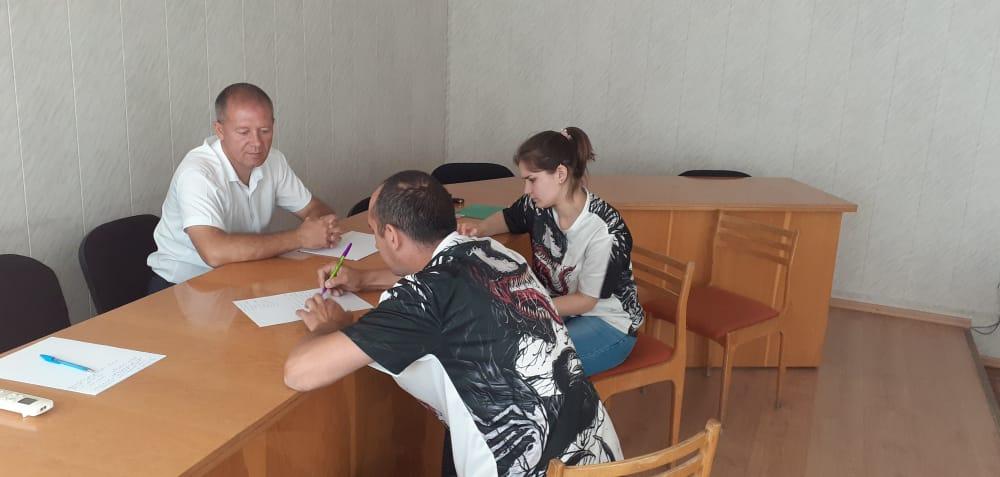 В Волгограде и области прошел Единый день приема граждан депутатами-коммунистами