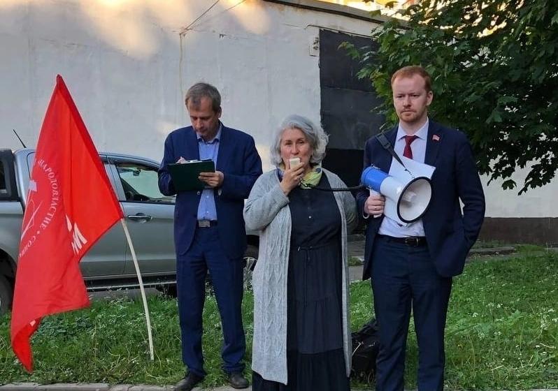 Депутат Госдумы Д.А. Парфенов: Жители Медведково против уплотнительной застройки!