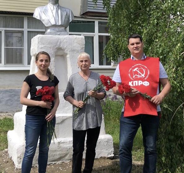 Тульские коммунисты отметили День русского языка