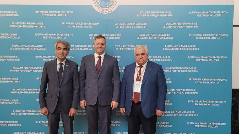 Казбек Тайсаев принял участие в мониторинге республиканского референдума в Казахстане