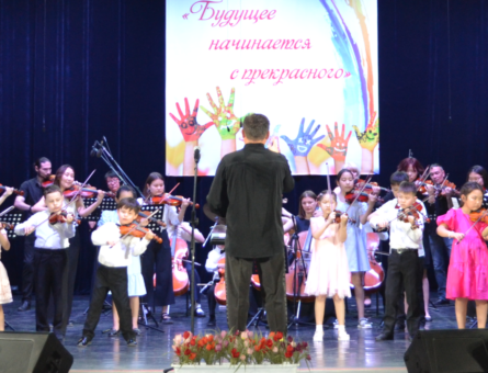 Республика Калмыкия. Подарили детям радость
