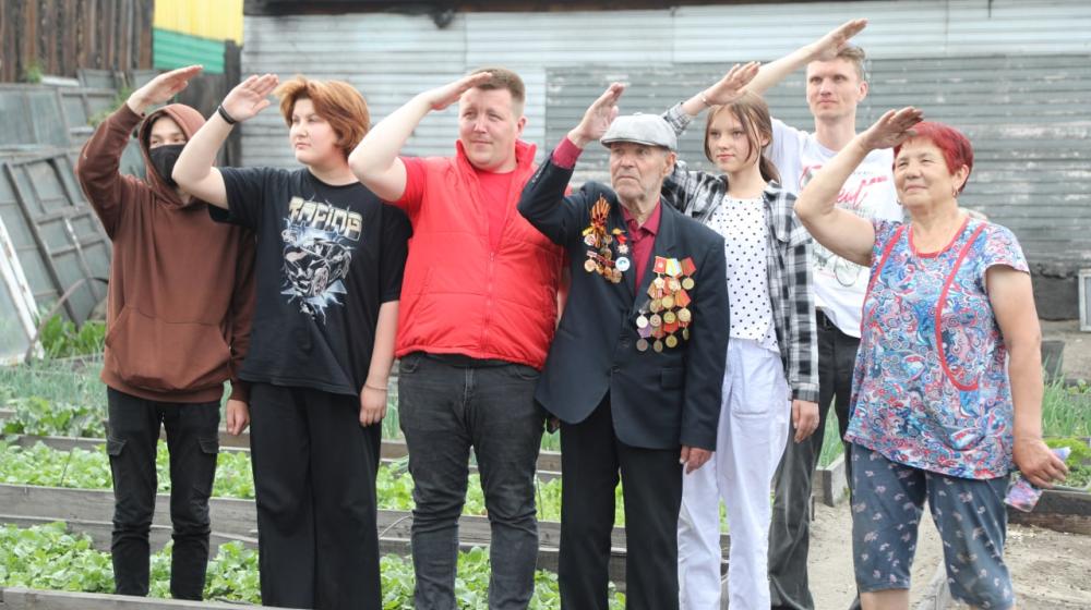 Тува. Комсомольцы возрождают тимуровское движение в Кызыле