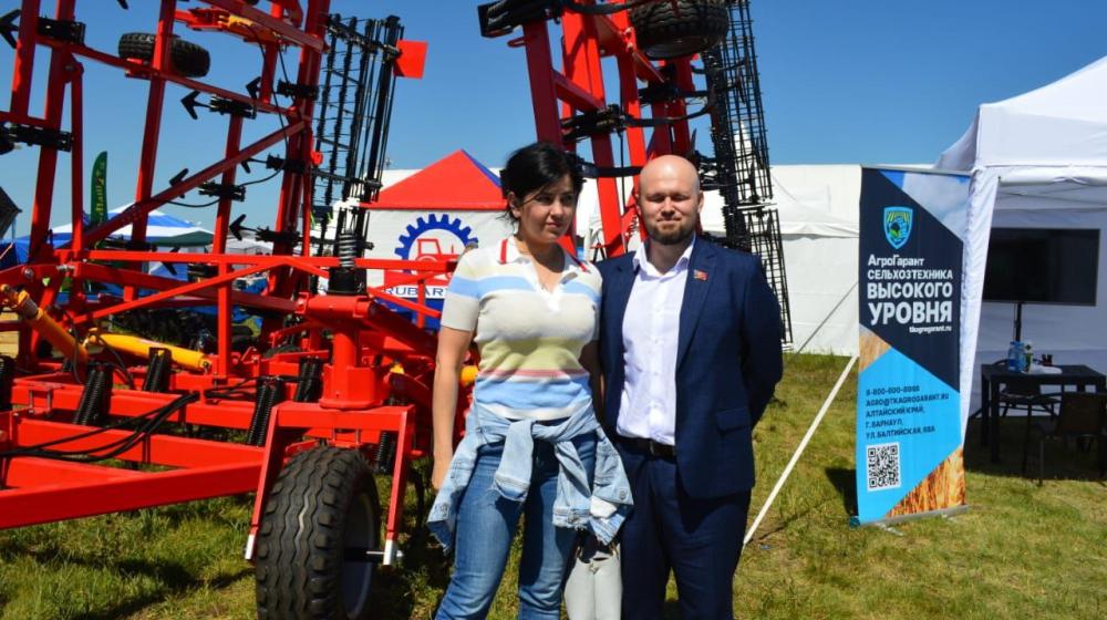 Алтайский край. Мария Прусакова приняла участие в межрегиональном агрофоруме
