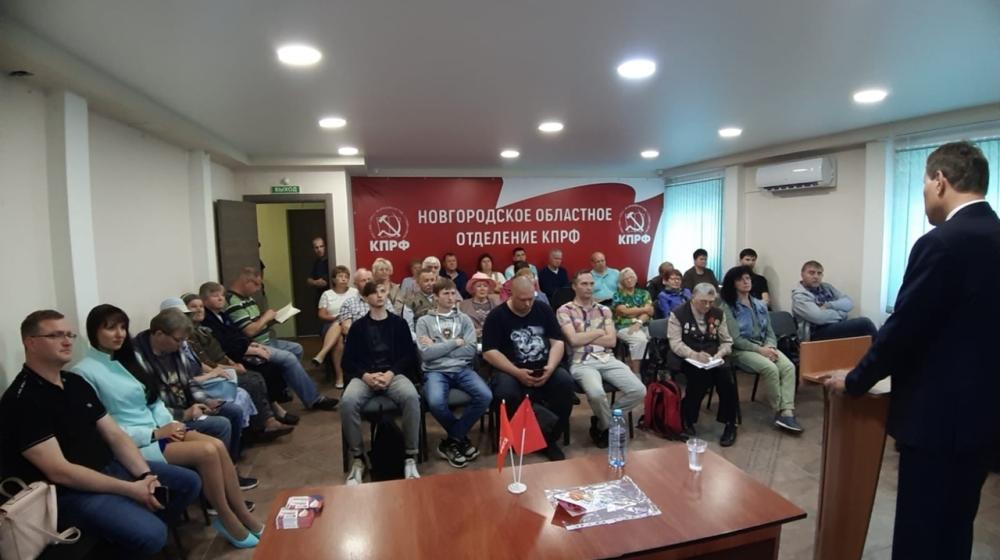 В рамках Парламентской недели в Новгородской области ведёт работу Н.В. Арефьев