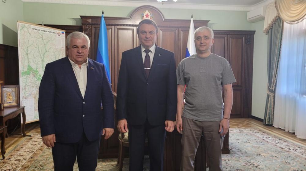 Казбек Тайсаев находится с рабочим визитом на Донбассе