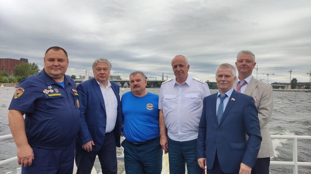 Сергей Пантелеев принял участие в Пленарном заседании Всероссийской конференции аварийно-спасательных служб и формирований