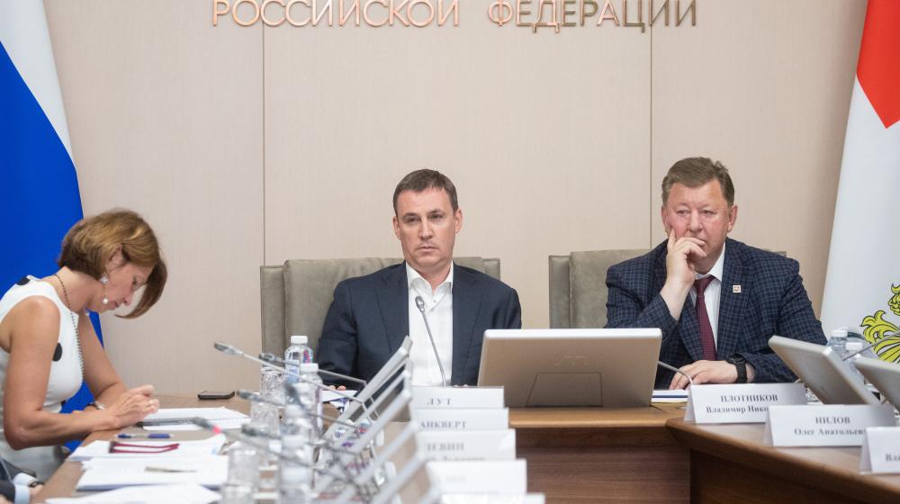 В.И. Кашин и Д.Н. Патрушев провели совместное заседание аграрного Комитета и Минсельхоза России