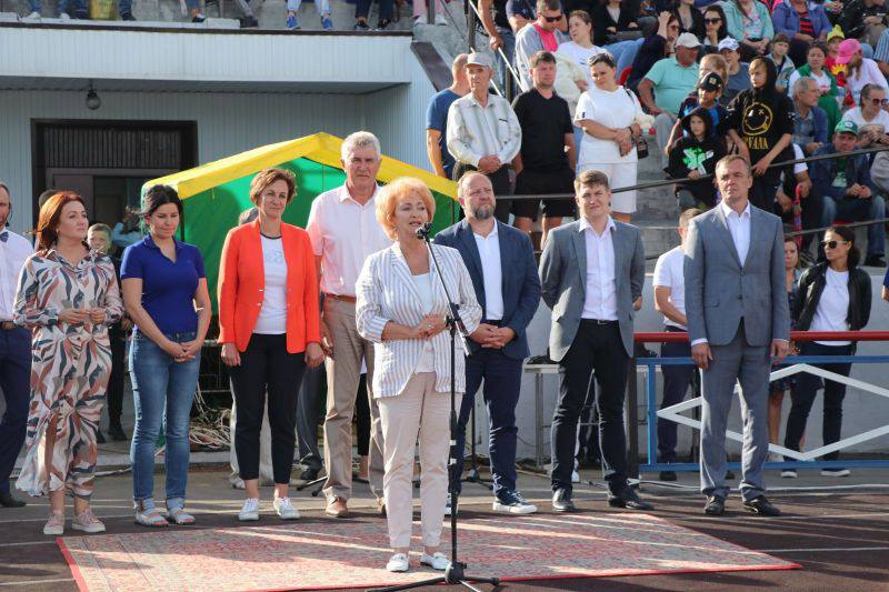Лидер алтайских коммунистов Мария Прусакова побывала на XLII летней олимпиаде сельских спортсменов Алтайского края