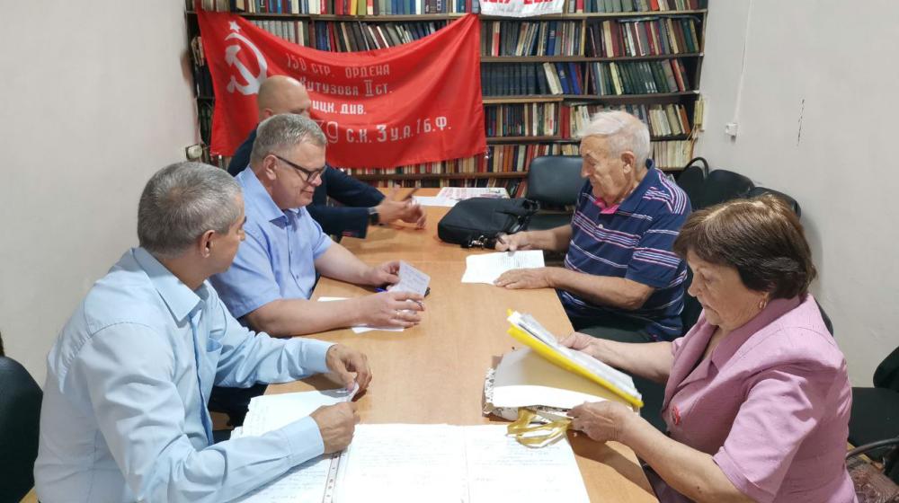 Московская область. Депутат-коммунист Александр Наумов провел прием граждан в городе Коломна