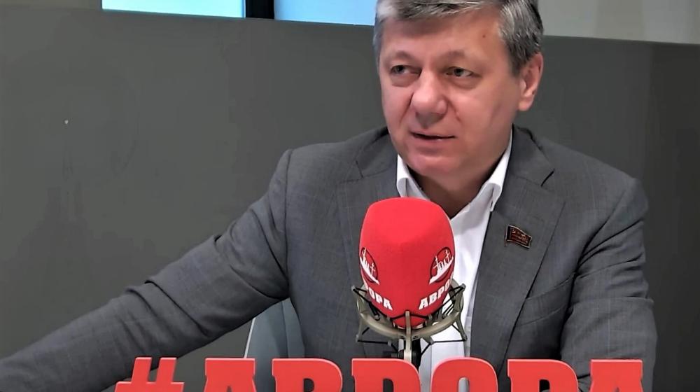 Дмитрий Новиков на радио «Аврора»: «Нужна смена строя. А наши друзья в мире должны знать, что Россия своих не бросает»