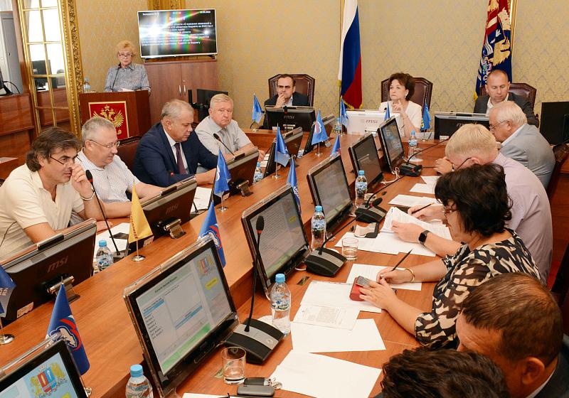 Фракция КПРФ в Ивановской областной Думе: пожары, бюджет и выборы