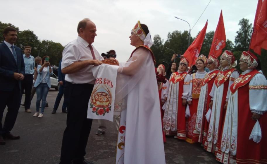Начался рабочий визит Г.А. Зюганова в Орловскую область