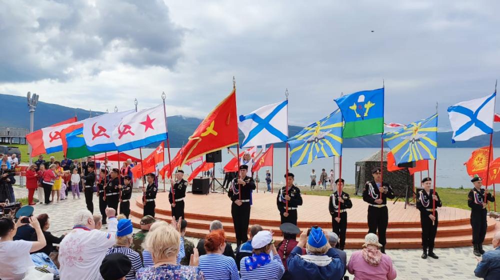 Магаданский День Военно-Морского Флота и 104-ая годовщина Краснознамённого Дальневосточного военного округа