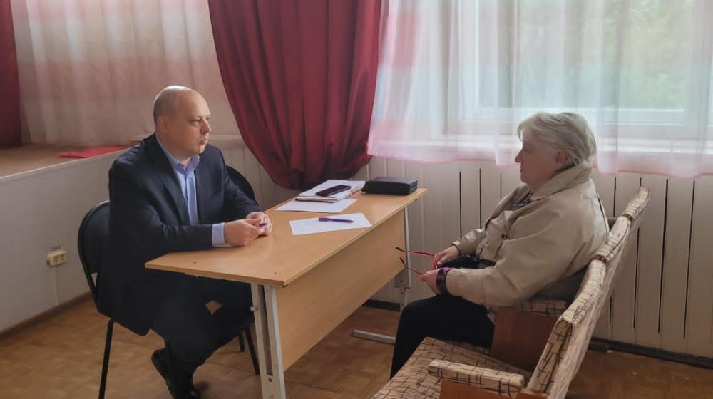 В Волгограде и области прошел Единый день приема граждан депутатами-коммунистами